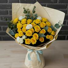 Букет цветов из:  Розы в Приближной