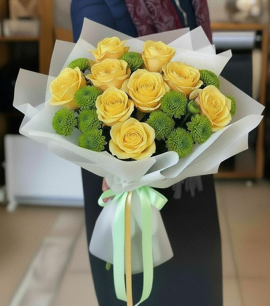 Букет цветов из: Хризантемы и Розы в Приближной