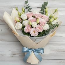 Букет цветов из:  Лизиантусы в Приближной