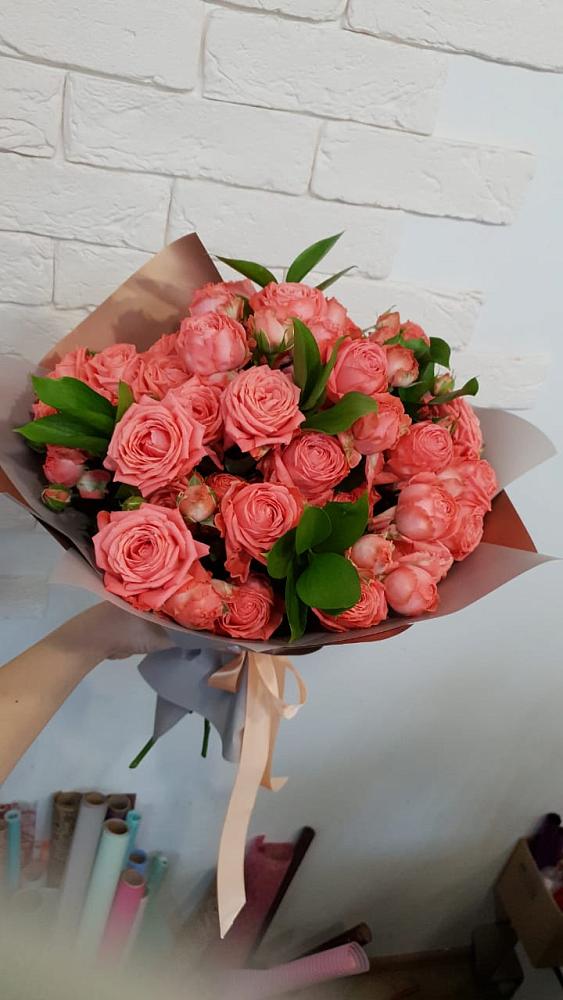 Букет цветов из: Розы в Приближной