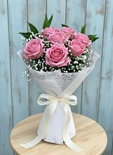 Букет цветов из:  Розы #REPLACE_PRED# Приближной