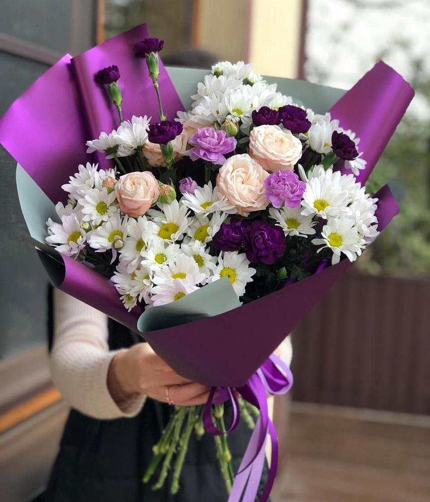 Букет цветов из: Хризантемы, Гвоздики и Розы в Приближной