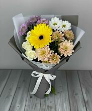 Букет цветов из:  Розы, Герберы и Хризантемы #REPLACE_PRED# Приближной