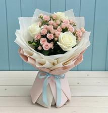 Букет цветов из:  Розы в Приближной