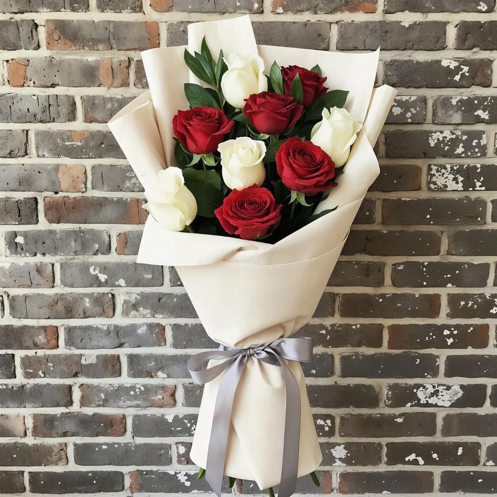 Букет цветов из: Розы в Приближной