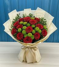 Букет цветов из:  Розы и Хризантемы #REPLACE_PRED# Приближной