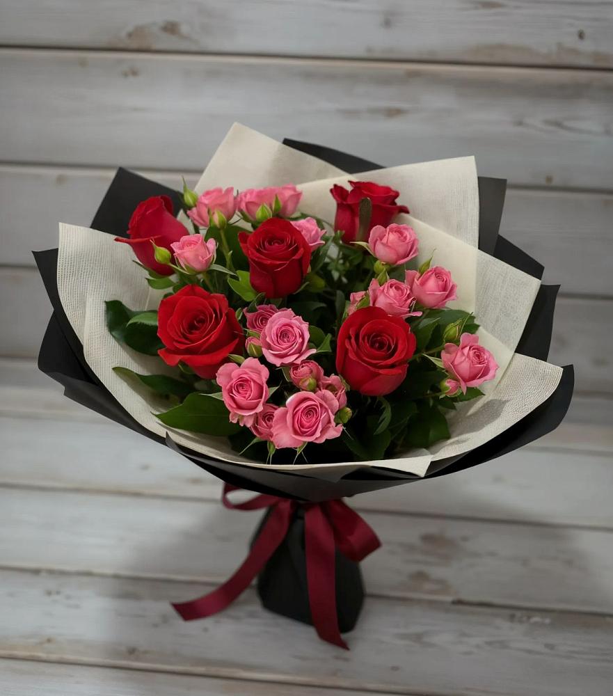 Букет цветов из: Розы в Приближной