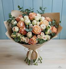 Букет цветов из:  Альстромерии и Розы в Приближной